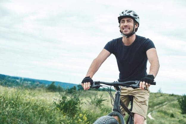 Sober Living Activities for Springtime A serene rehab facility surrounded by nature in Silicon Valley, CA, representing Summit Estate's commitment to personalized recovery.